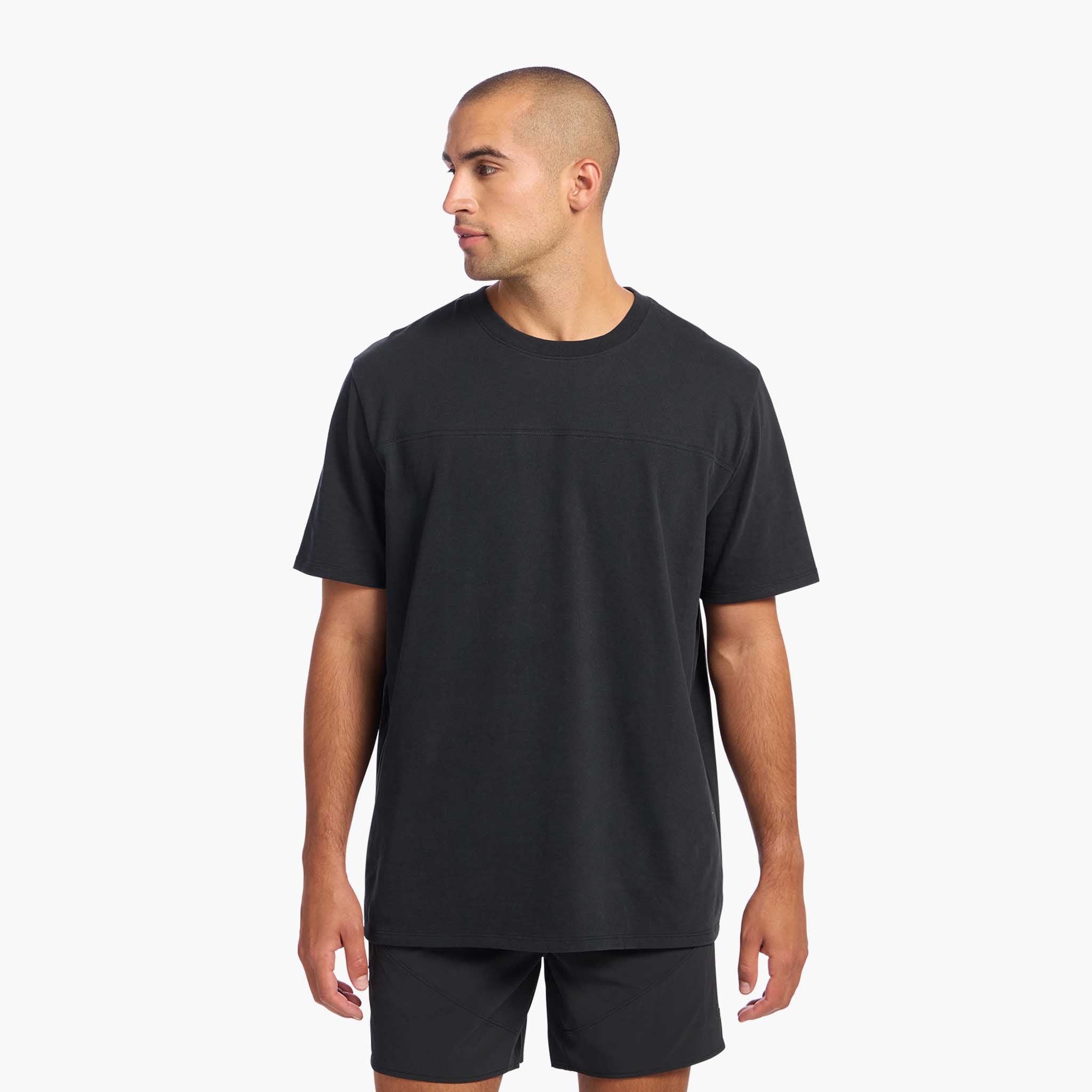 Men's Steady Seamed Tee | Black